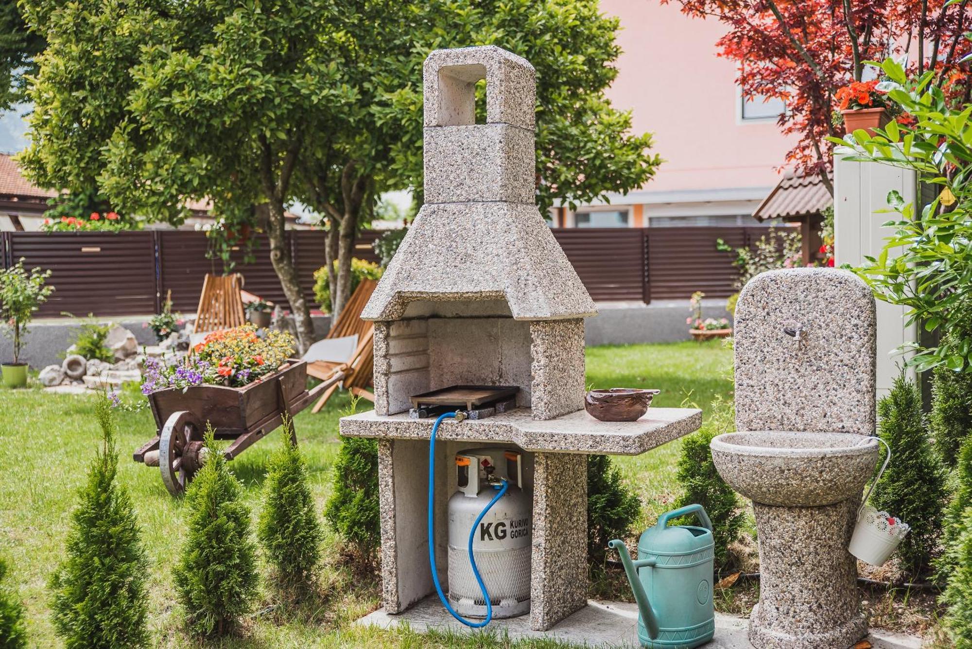Gotar Apartment With Garden كوباريد المظهر الخارجي الصورة