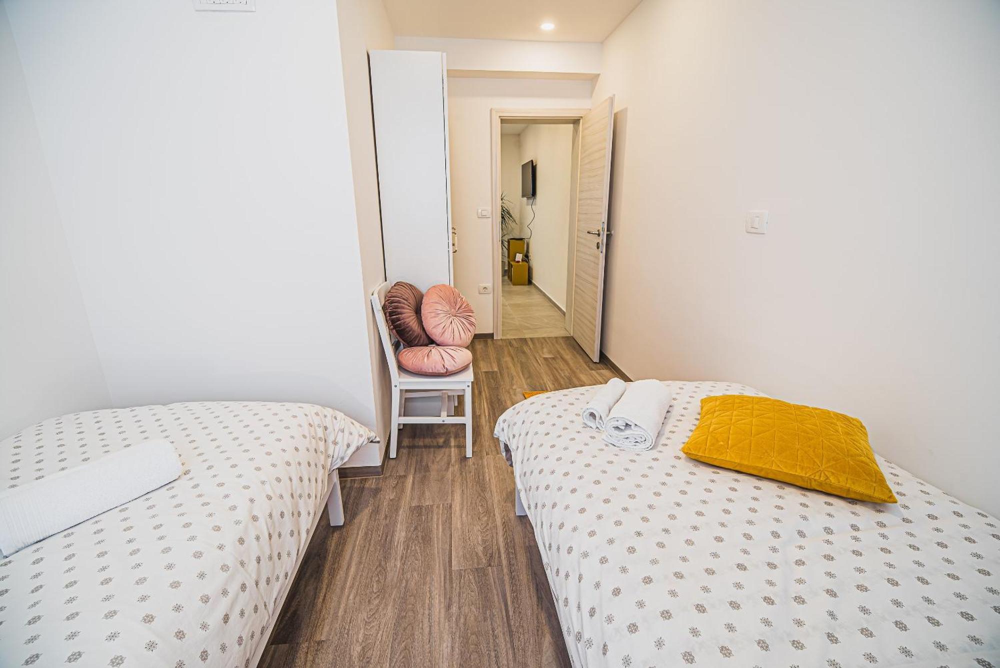 Gotar Apartment With Garden كوباريد المظهر الخارجي الصورة